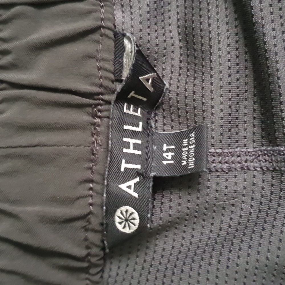 EUC Athleta pull-on skort, size 14 tall - Picture 3 of 7